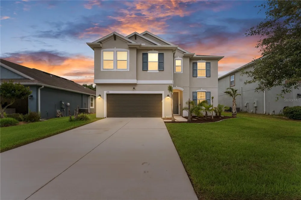 1295 MONTGOMERY BELL ROAD Wesley Chapel, FL 33543