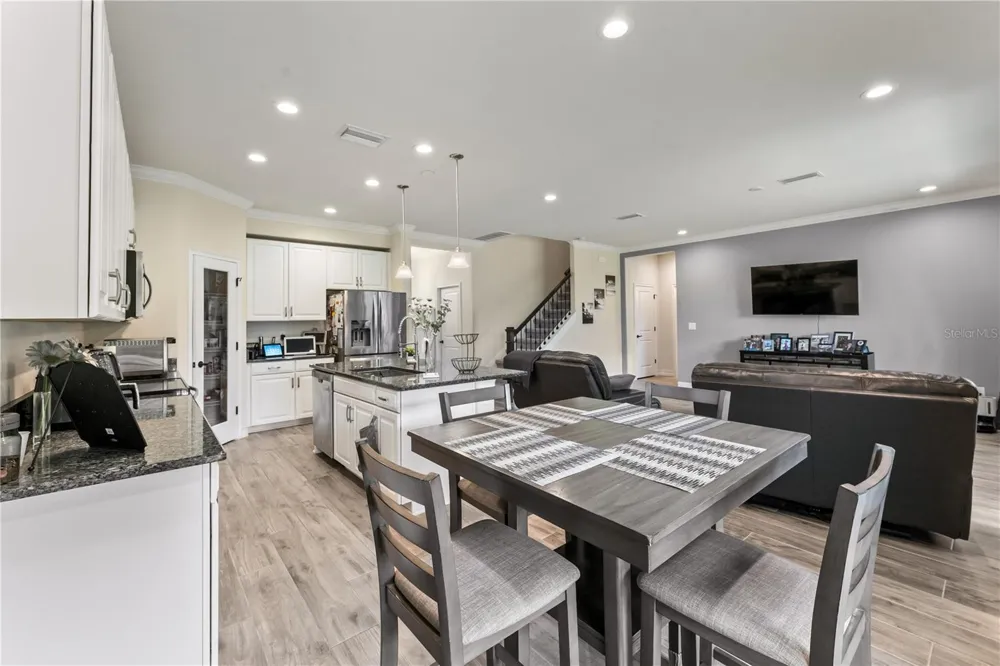 1295 MONTGOMERY BELL ROAD Wesley Chapel, FL 33543