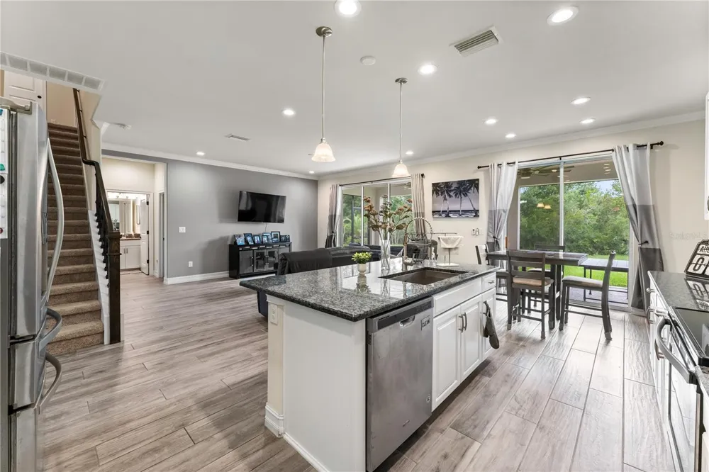 1295 MONTGOMERY BELL ROAD Wesley Chapel, FL 33543