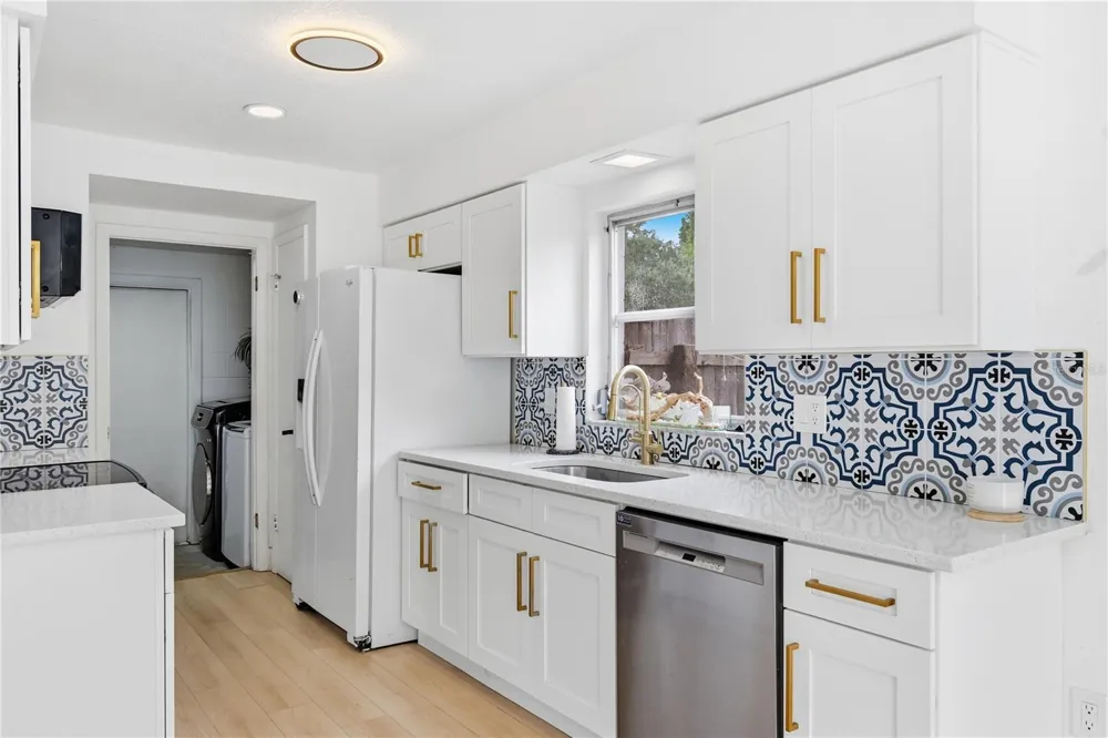 835 MARLOWE AVENUE Orlando, FL 32809