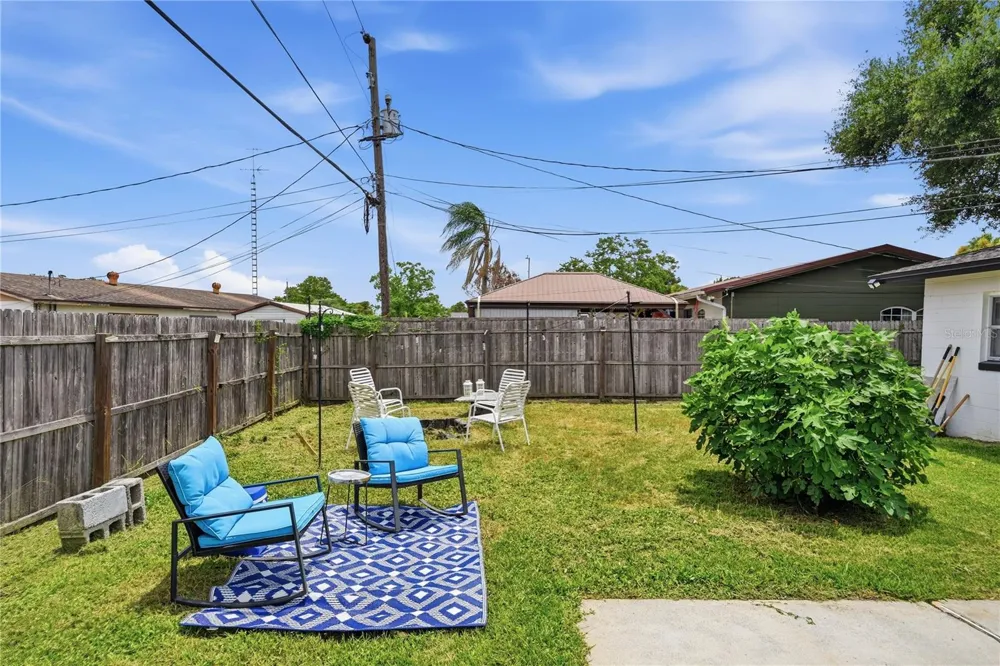 835 MARLOWE AVENUE Orlando, FL 32809