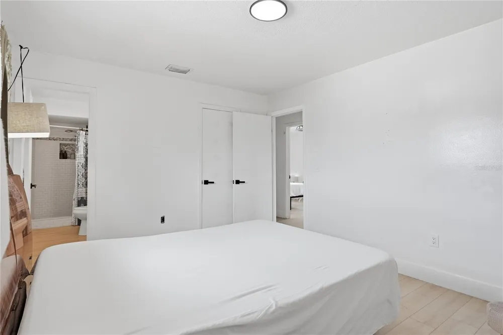 835 MARLOWE AVENUE Orlando, FL 32809