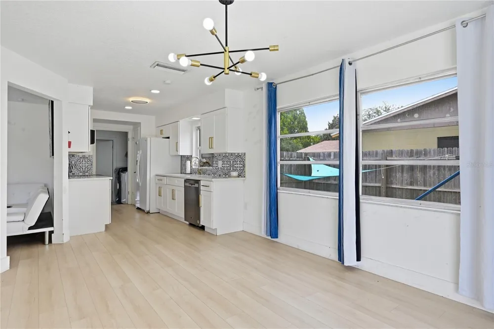 835 MARLOWE AVENUE Orlando, FL 32809