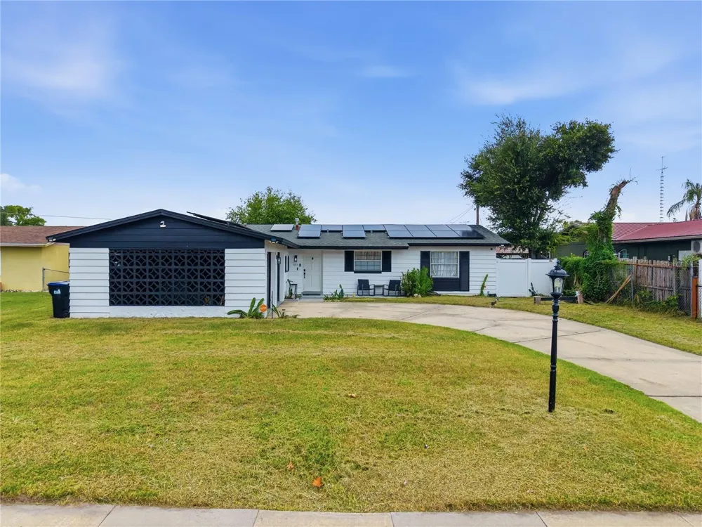 835 MARLOWE AVENUE Orlando, FL 32809