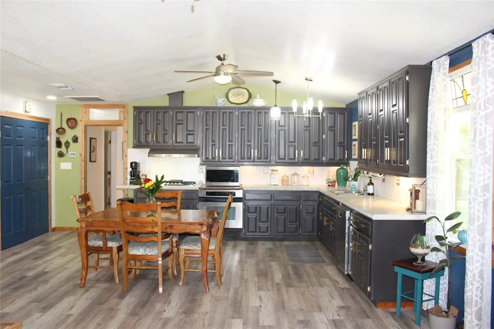 423118 E 1944 LANE Antlers, OK 74523
