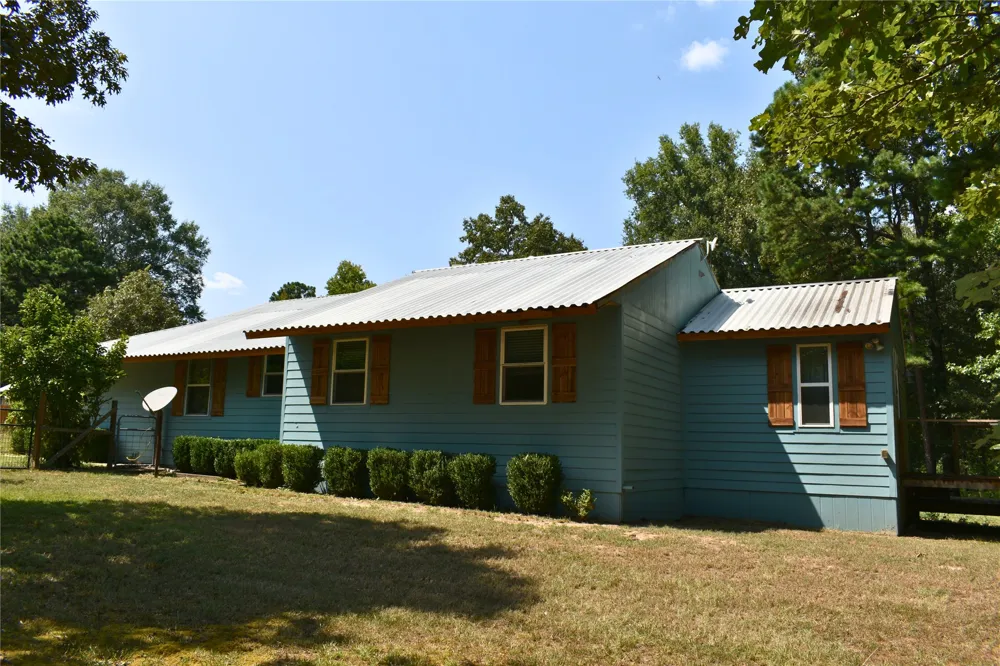 423118 E 1944 LANE Antlers, OK 74523