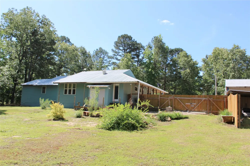 423118 E 1944 LANE Antlers, OK 74523