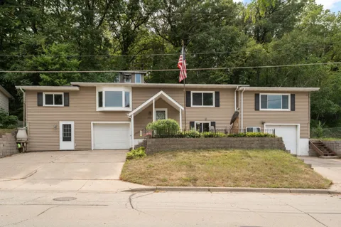 3453 Forrest Lane