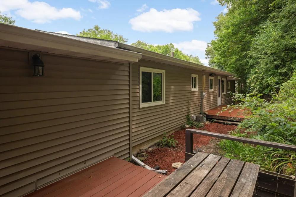 3453 Forrest Lane Red Wing, MN 55066