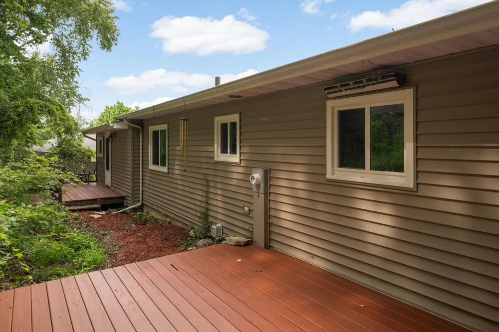 3453 Forrest Lane Red Wing, MN 55066