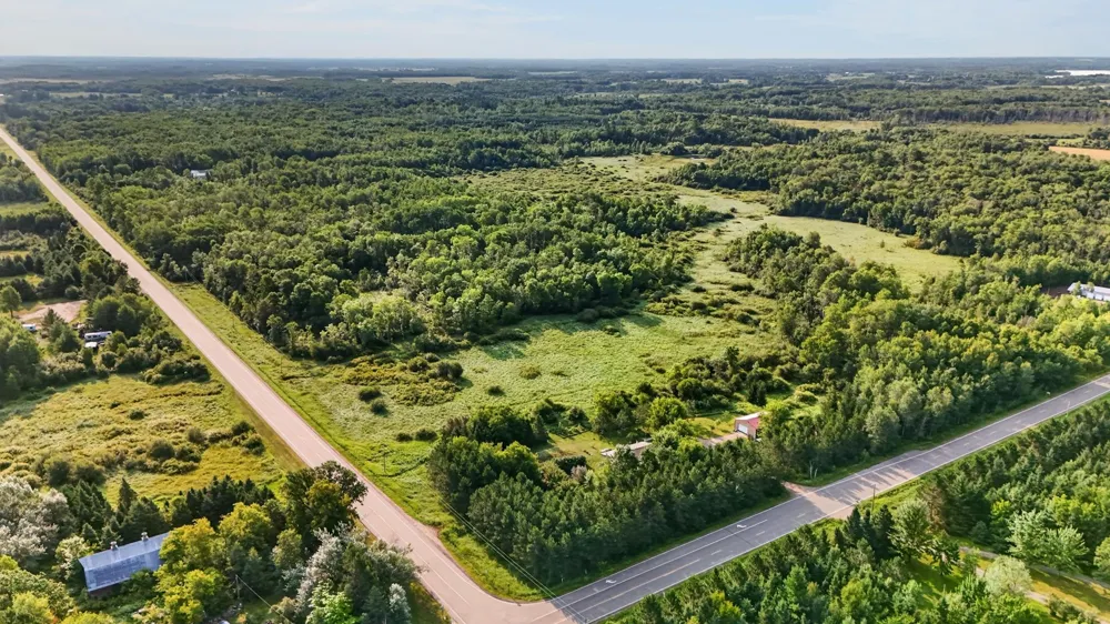 000 Beroun Crossing Rd Brook Park, MN 55007