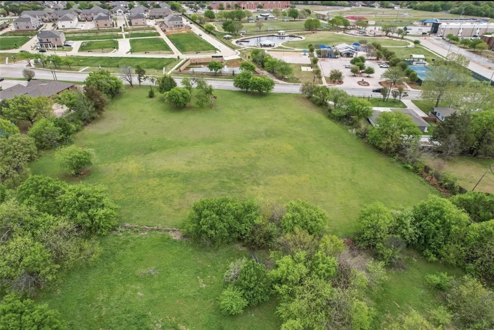 1721 Walnut Creek Drive Mansfield, TX 76063