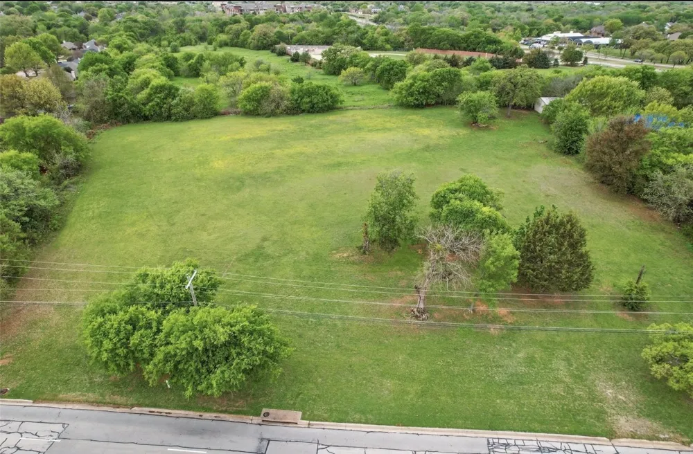 1721 Walnut Creek Drive Mansfield, TX 76063
