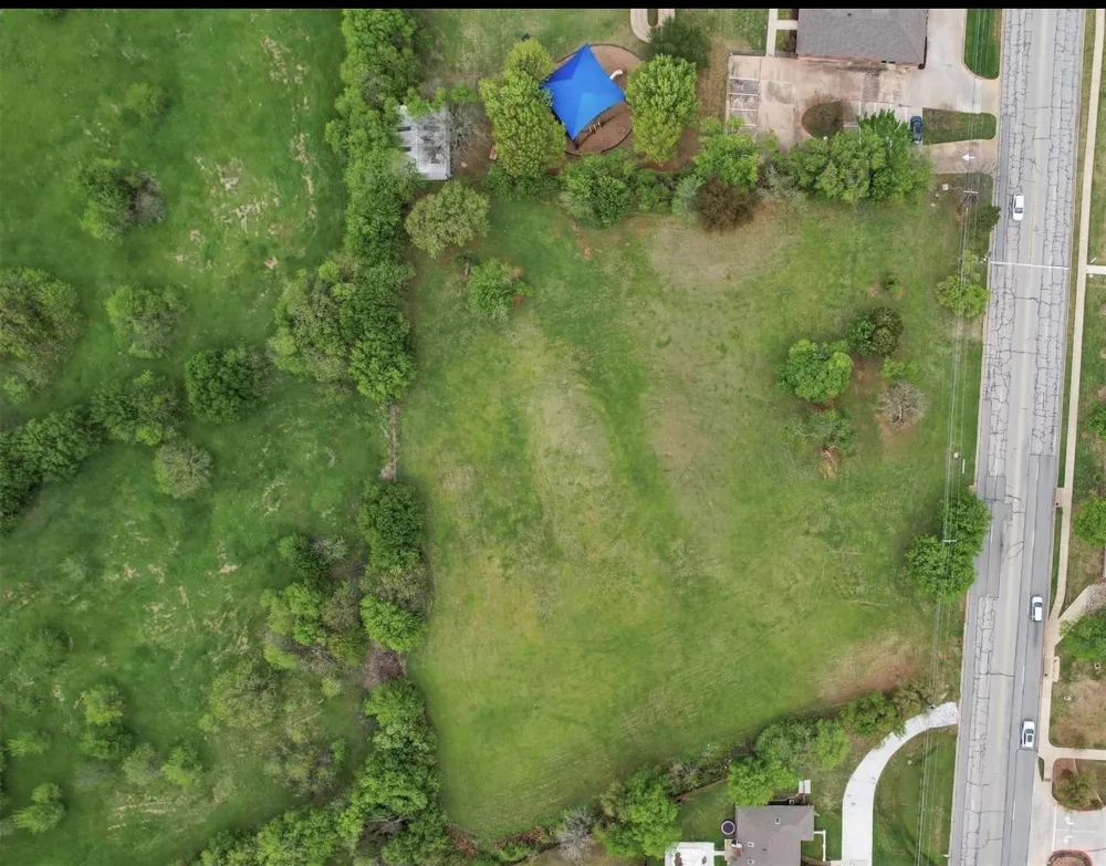 1721 Walnut Creek Drive Mansfield, TX 76063