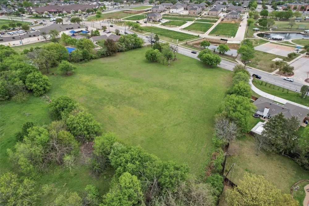 1721 Walnut Creek Drive Mansfield, TX 76063