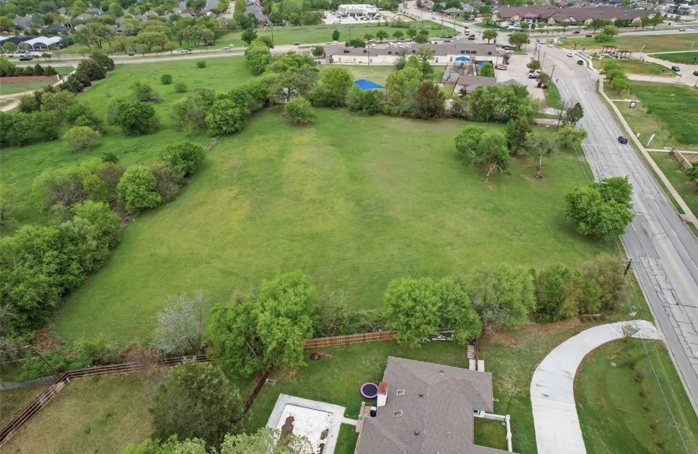 1721 Walnut Creek Drive Mansfield, TX 76063