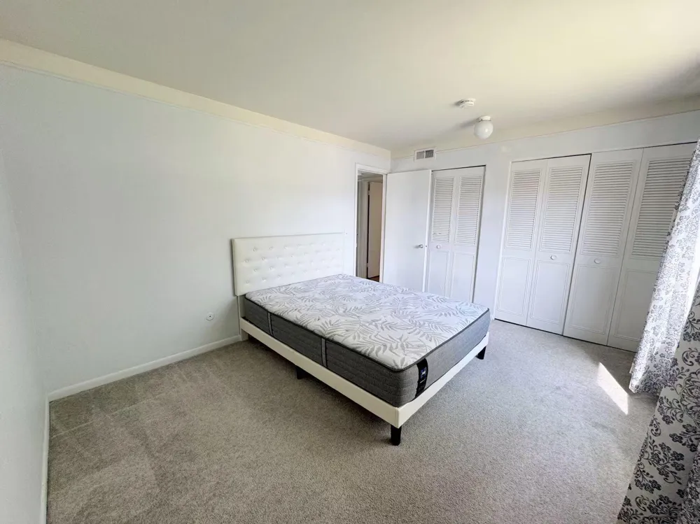 1225 Island Drive #103 Ann Arbor, MI 48105