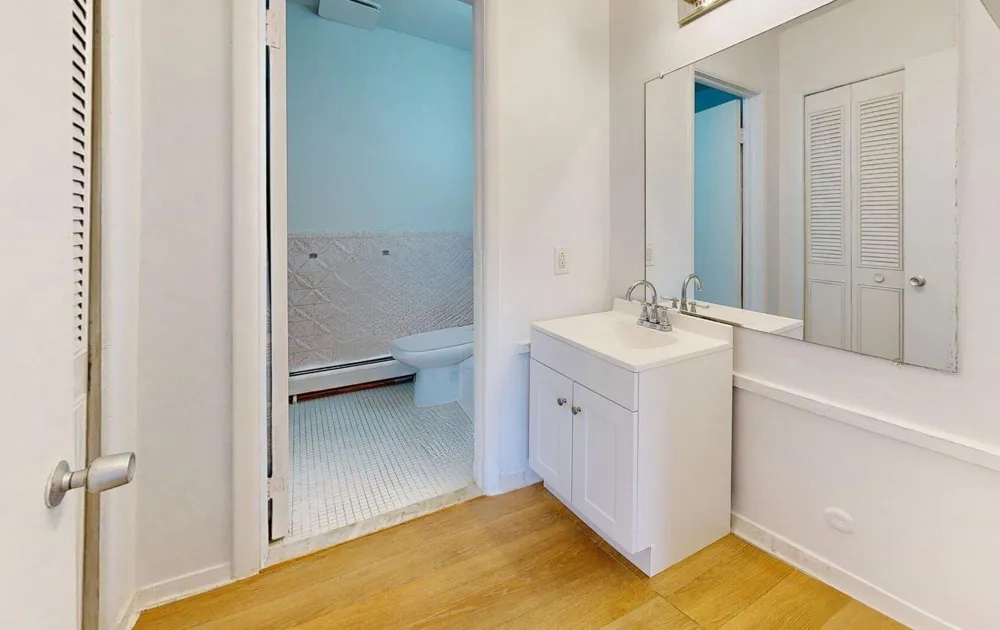 1225 Island Drive #103 Ann Arbor, MI 48105