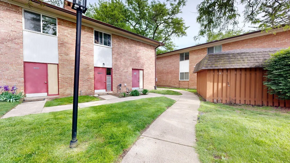 1225 Island Drive #103 Ann Arbor, MI 48105
