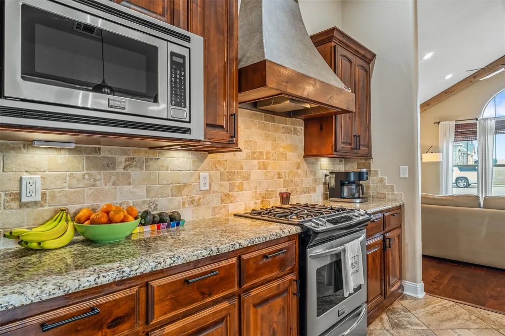 404 Corrigan Trails Boulevard Lindale, TX 75771