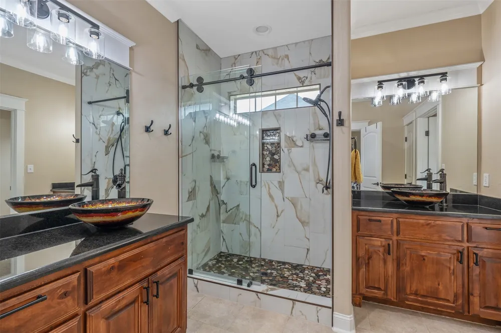 404 Corrigan Trails Boulevard Lindale, TX 75771
