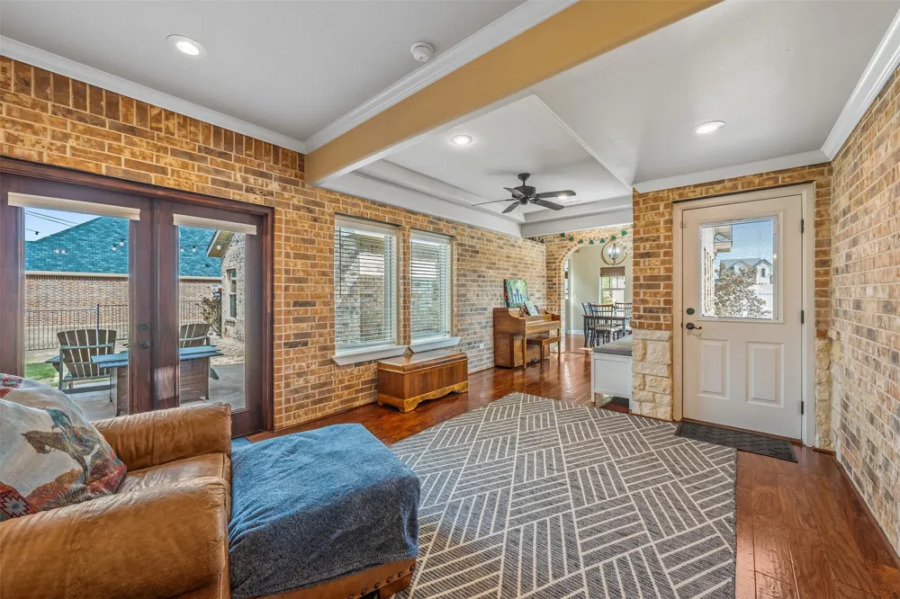 404 Corrigan Trails Boulevard Lindale, TX 75771
