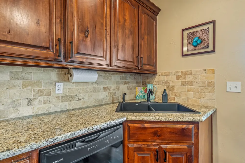 404 Corrigan Trails Boulevard Lindale, TX 75771