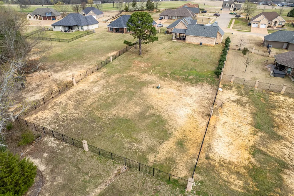 404 Corrigan Trails Boulevard Lindale, TX 75771