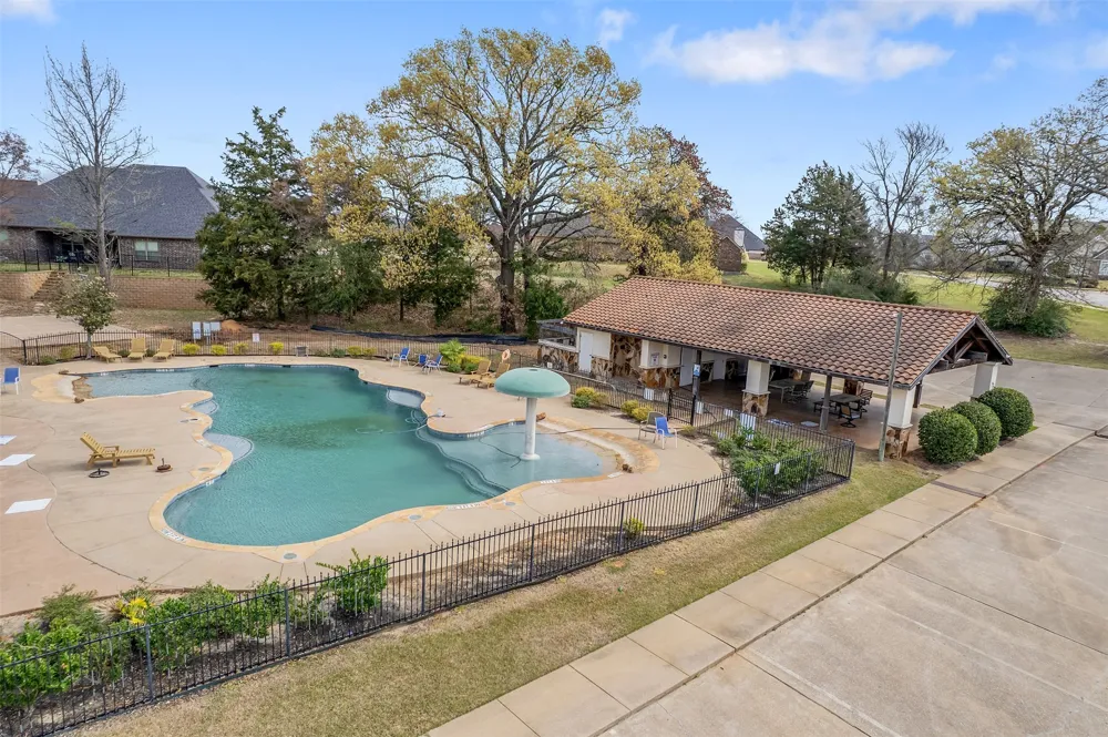 404 Corrigan Trails Boulevard Lindale, TX 75771