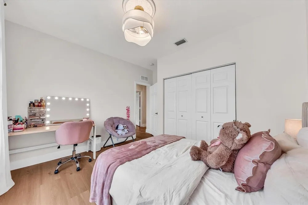 1070 Grove Park Circle Boynton Beach, FL 33436