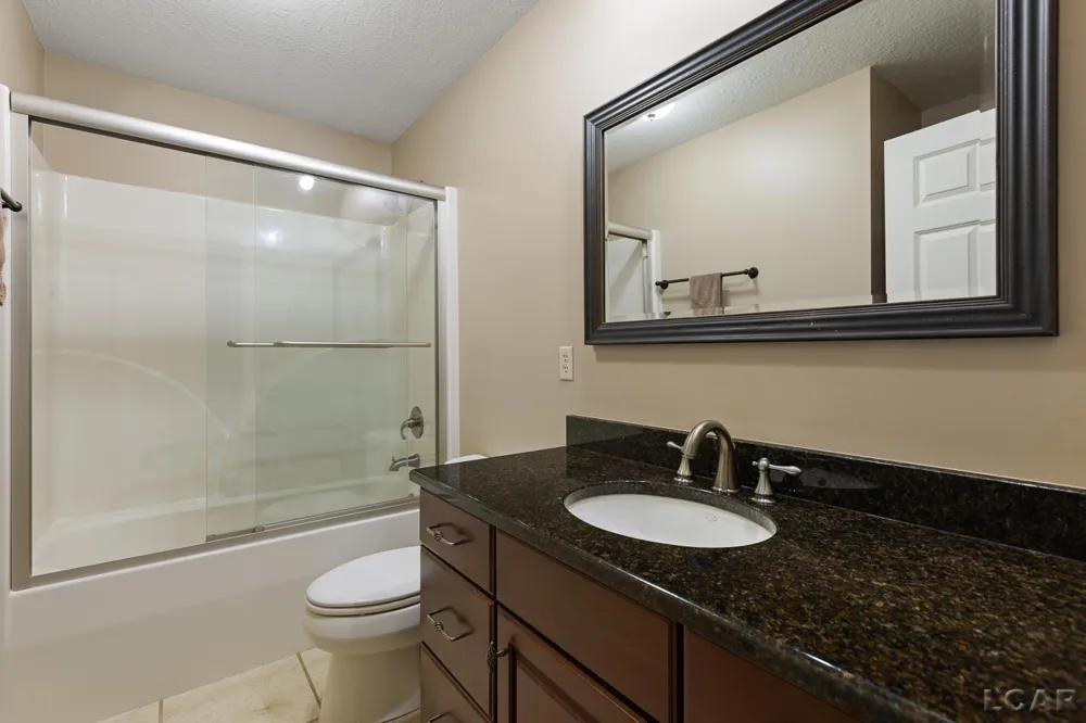 2850 Lee Marie Drive Adrian Township, MI 49221