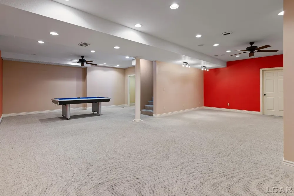 2850 Lee Marie Drive Adrian Township, MI 49221