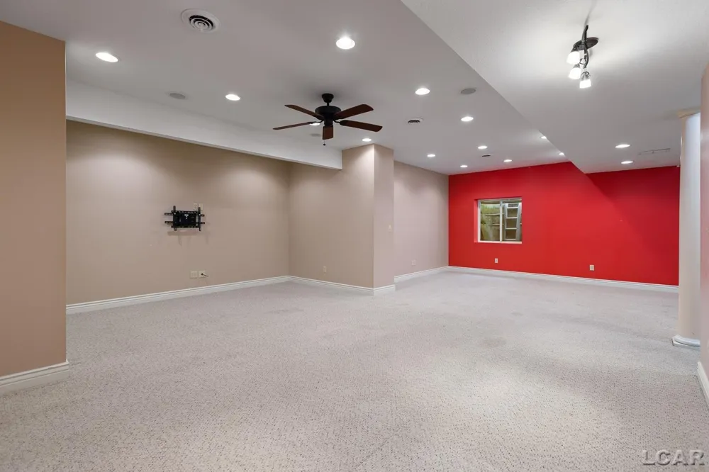 2850 Lee Marie Drive Adrian Township, MI 49221