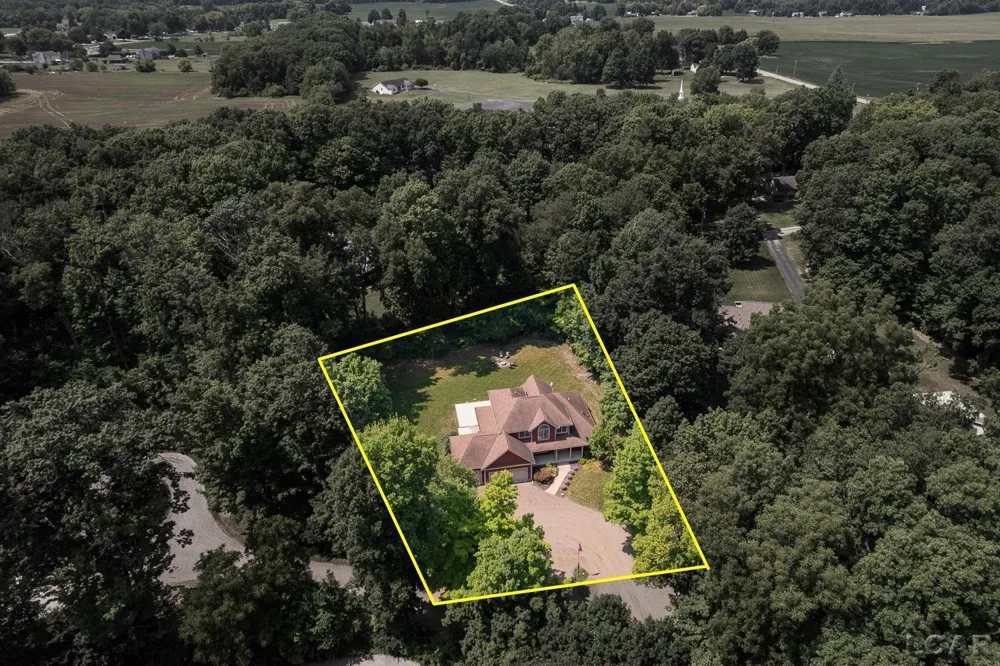2850 Lee Marie Drive Adrian Township, MI 49221