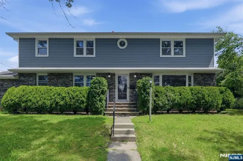 88 6th Street