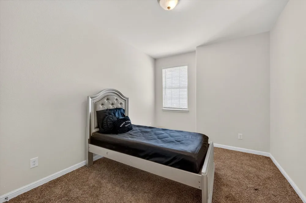 7815 Kettle Creek Drive Arlington, TX 76001