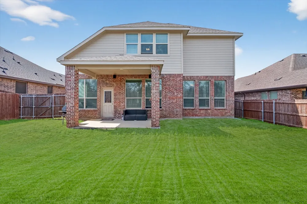 7815 Kettle Creek Drive Arlington, TX 76001