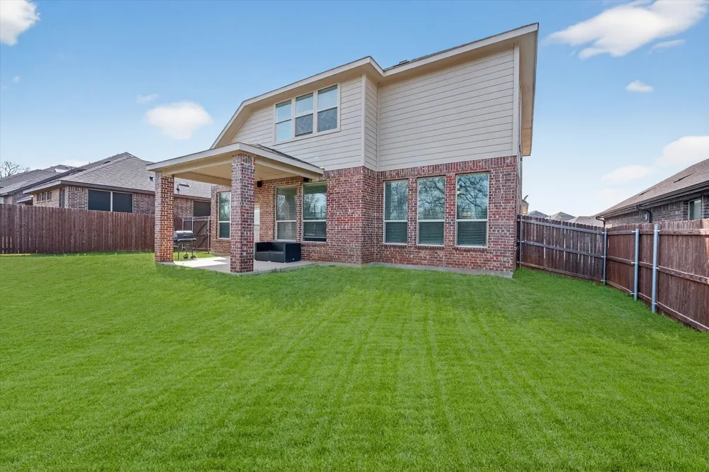 7815 Kettle Creek Drive Arlington, TX 76001