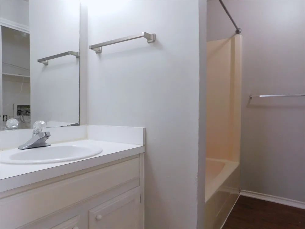 3305 Gardenview Circle Denton, TX 76207