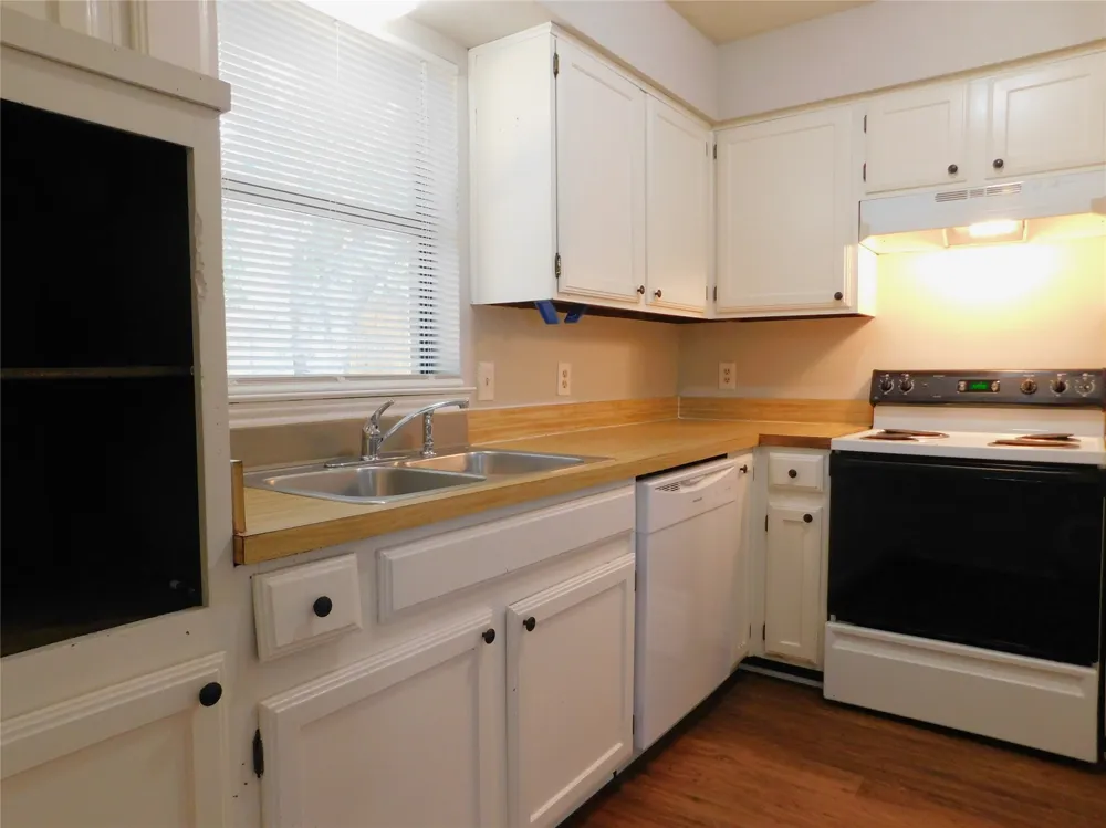 3305 Gardenview Circle Denton, TX 76207