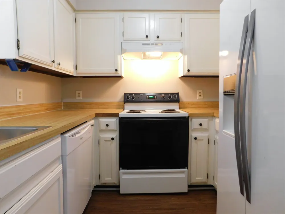 3305 Gardenview Circle Denton, TX 76207