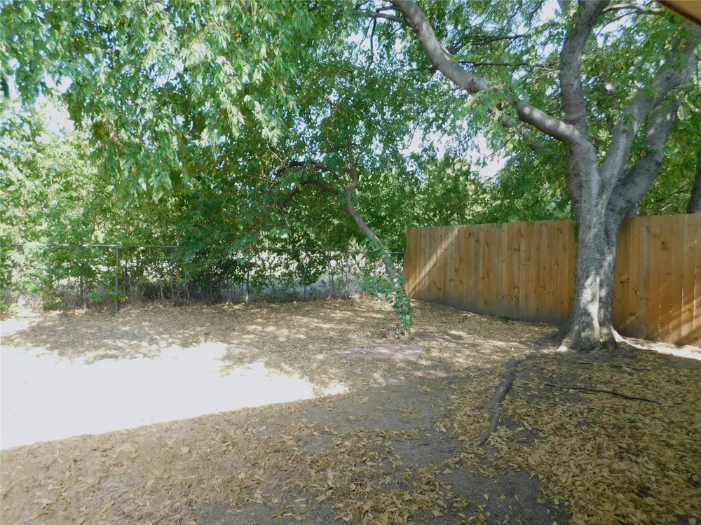 3305 Gardenview Circle Denton, TX 76207