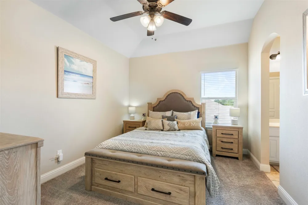 1544 Signature Drive Weatherford, TX 76087