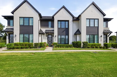7505 Reis Lane