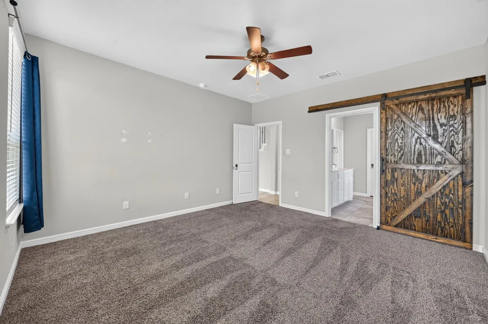 576 Pendennis Drive Saginaw, TX 76131