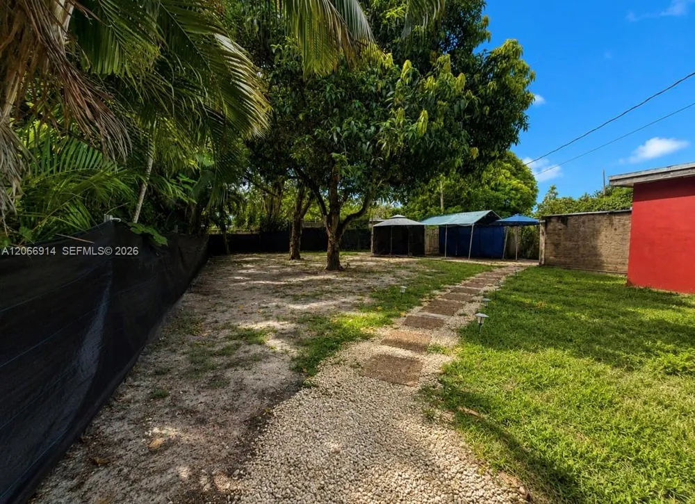 1650 NW 123rd St North Miami, FL 33167