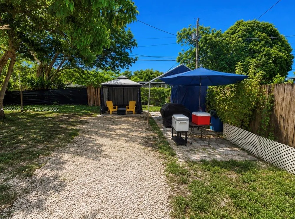 1650 NW 123rd St North Miami, FL 33167