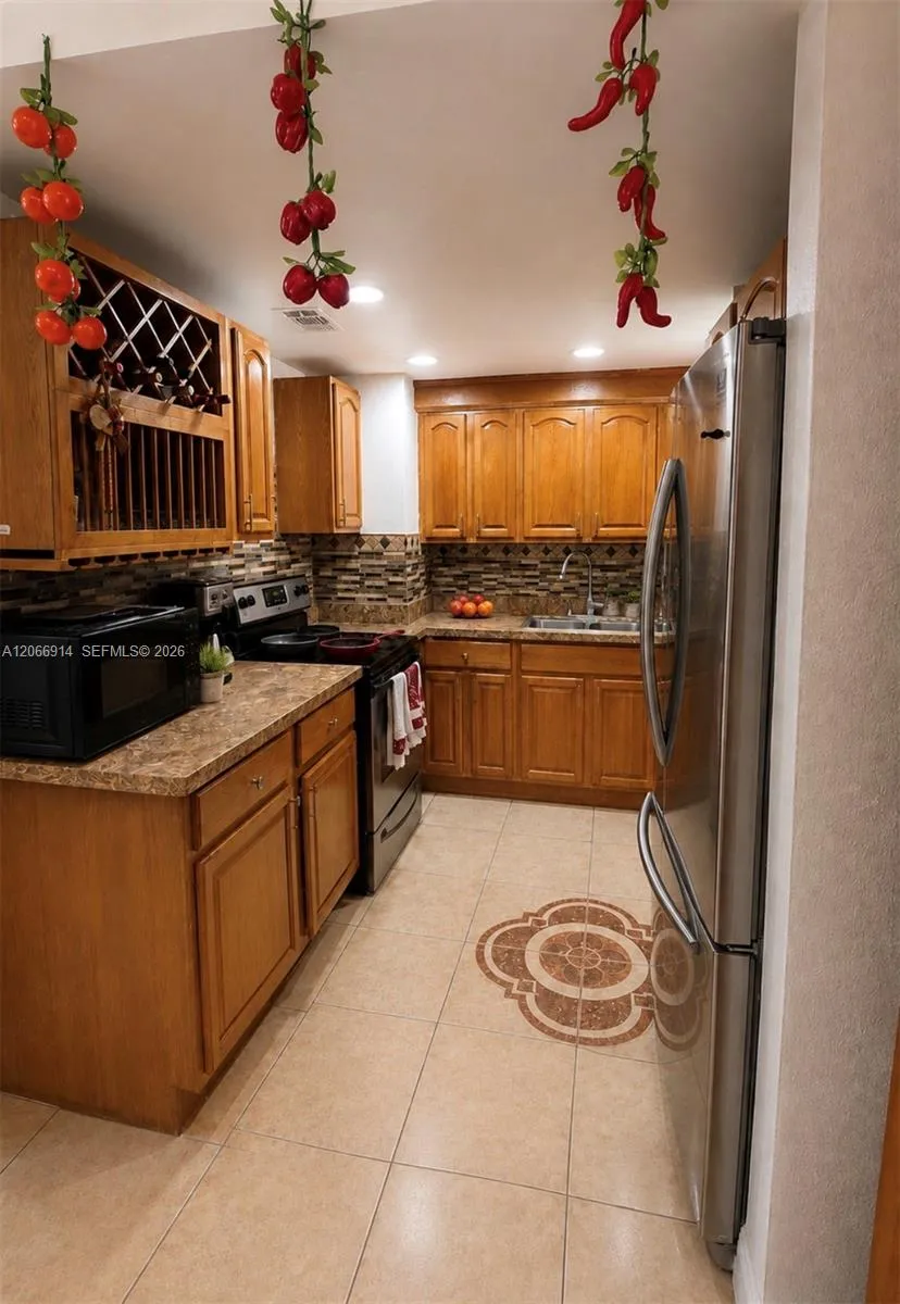 1650 NW 123rd St North Miami, FL 33167