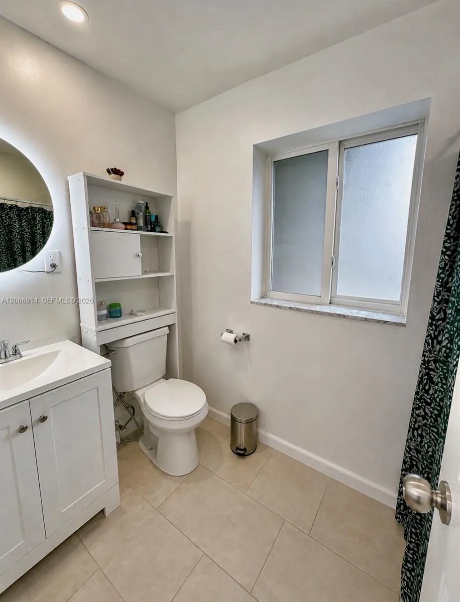 1650 NW 123rd St North Miami, FL 33167