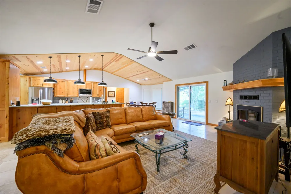 415203 Cornelius Road Antlers, OK 74523
